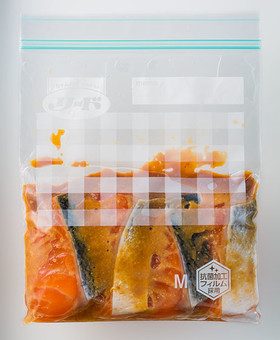作り置き 生鮭の味噌マリネ